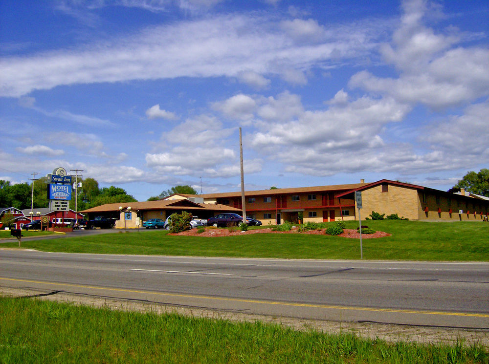 Swan Inn Motel Comstock Park Εξωτερικό φωτογραφία