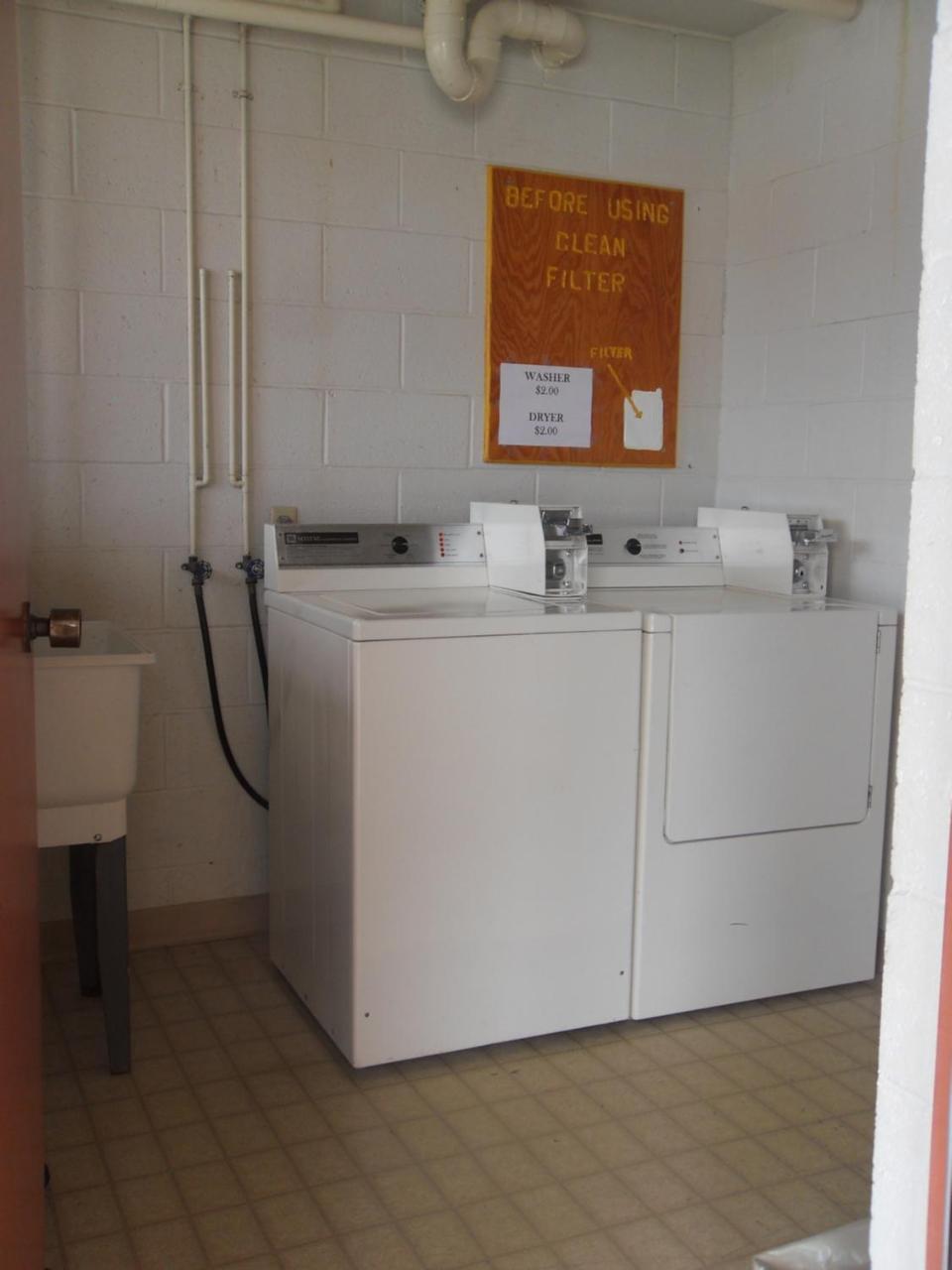 Swan Inn Motel Comstock Park Εξωτερικό φωτογραφία